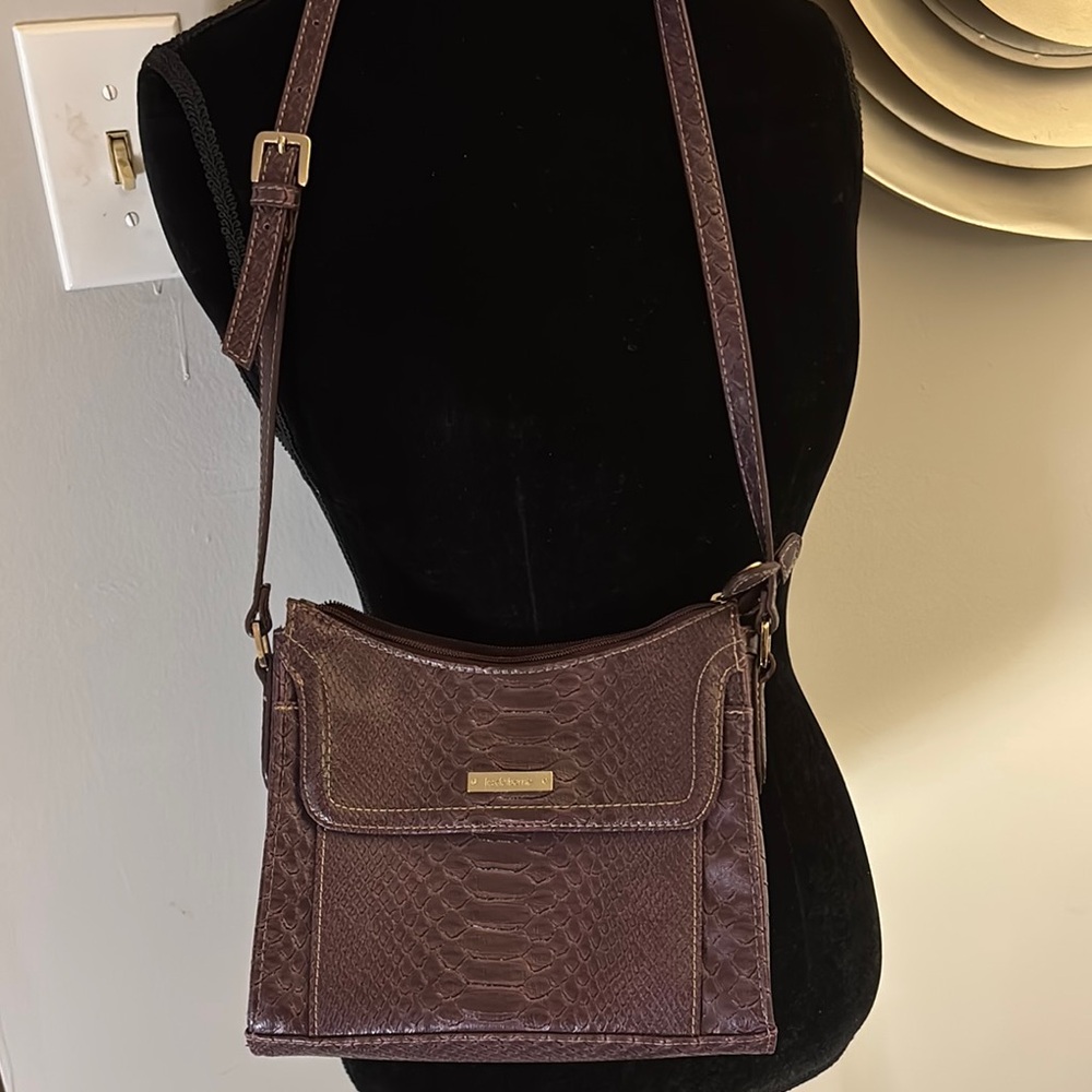 Liz Claiborne Brown Crossbody Bag with Textured Leather